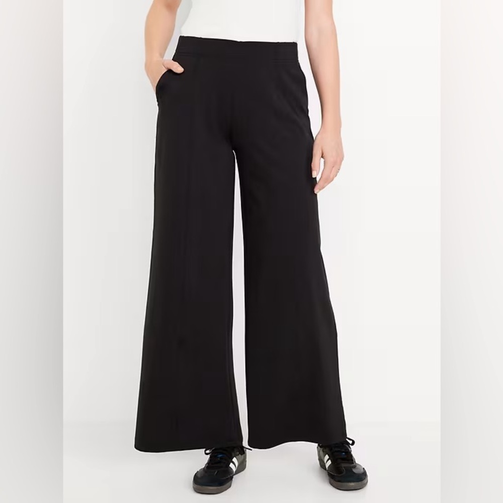 Old Navy High-Waisted PowerSoft Trouser Pants Black